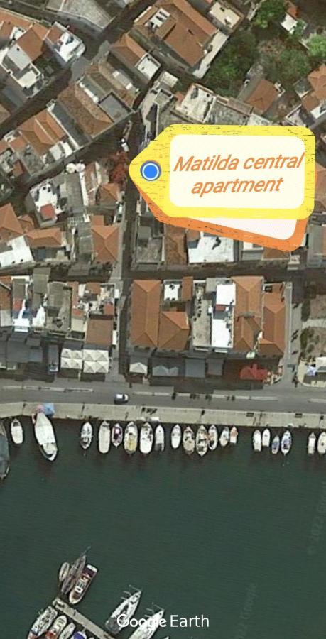 Matilda Central Apartment Aegina 外观 照片